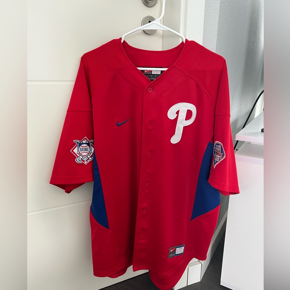 phillies jersey